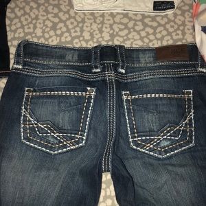 BKE STELLA JEANS SIZE 29LONG